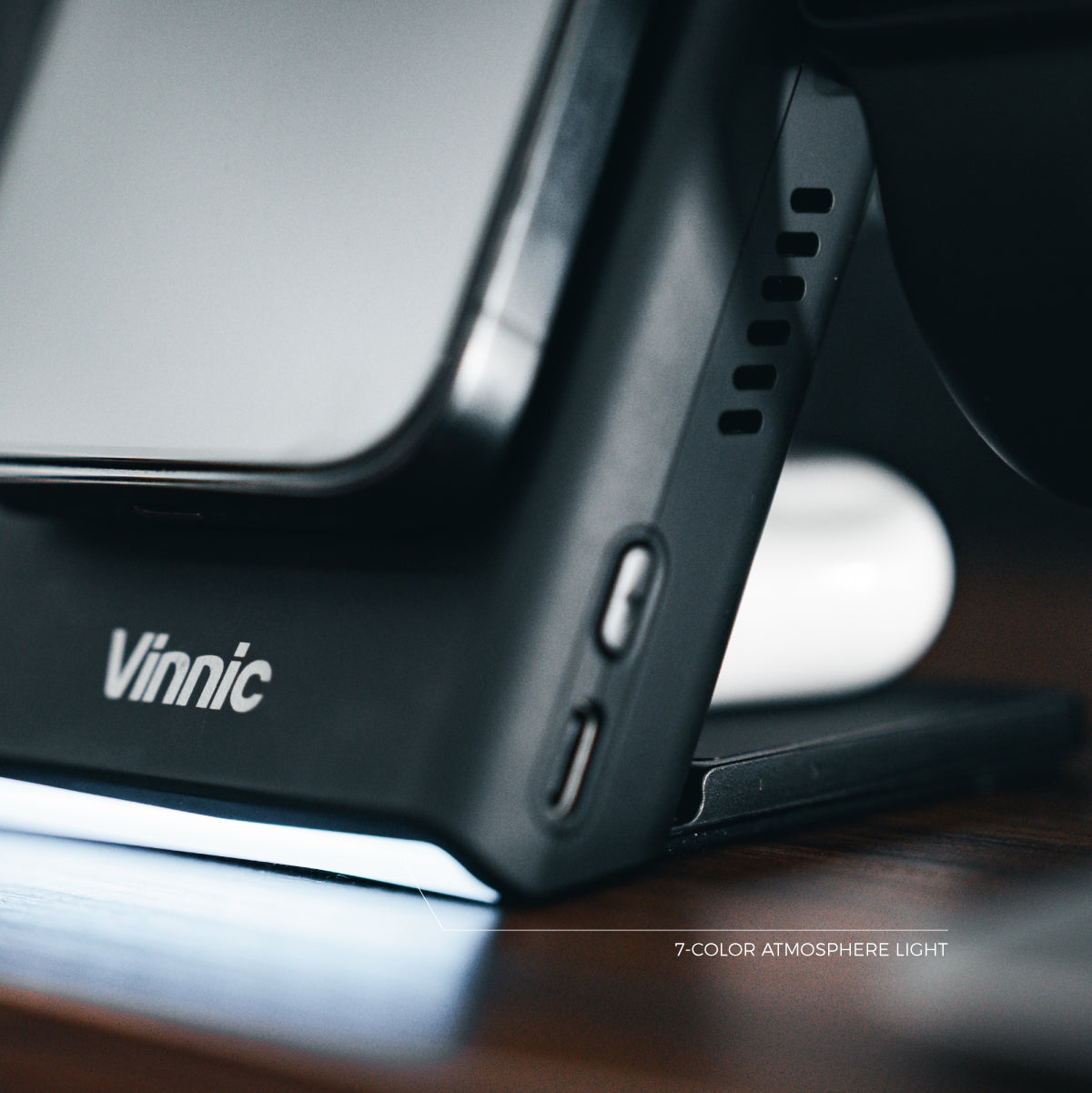 Vinnic AELLO PEAK 3-IN-1 Wireless Charging Dock with 5000mAh Powerbank